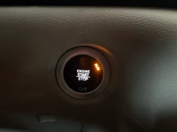 2019 Chrysler Pacifica - image 23