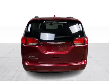 2019 Chrysler Pacifica - image 11