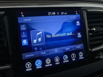 2017 Chrysler Pacifica - image 26
