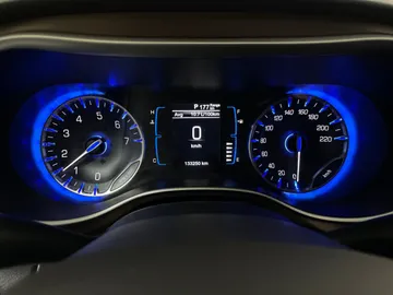 2017 Chrysler Pacifica - image 17