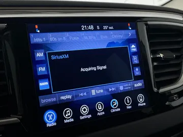 2017 Chrysler Pacifica - image 25