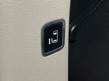 2017 Chrysler Pacifica - image 22