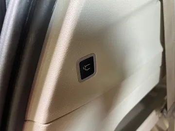 2018 Chrysler Pacifica - image 20