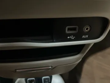 2018 Chrysler Pacifica - image 29