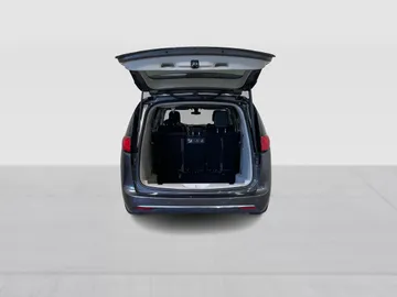 2018 Chrysler Pacifica - image 14