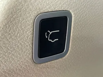 2018 Chrysler Pacifica - image 36
