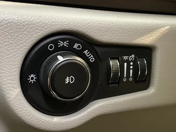 2017 Chrysler Pacifica - image 18
