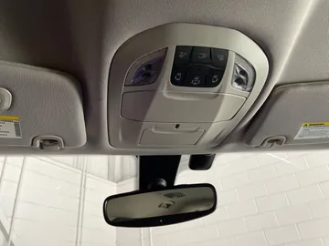 2017 Chrysler Pacifica - image 15
