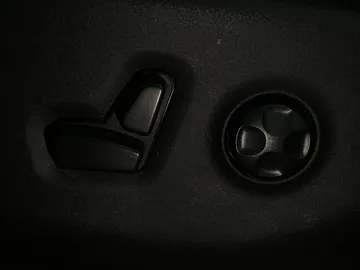 2020 Chrysler Pacifica - image 17