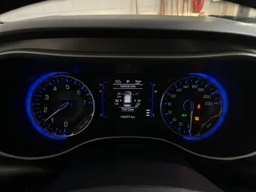 2020 Chrysler Pacifica - image 14