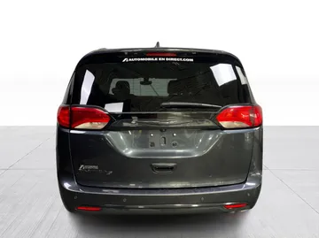 2020 Chrysler Pacifica - image 7