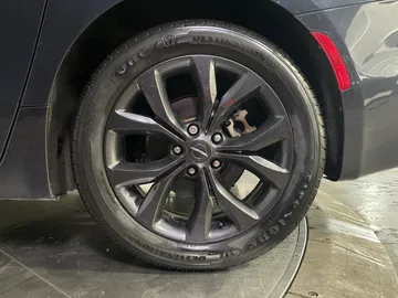 2020 Chrysler Pacifica - image 19