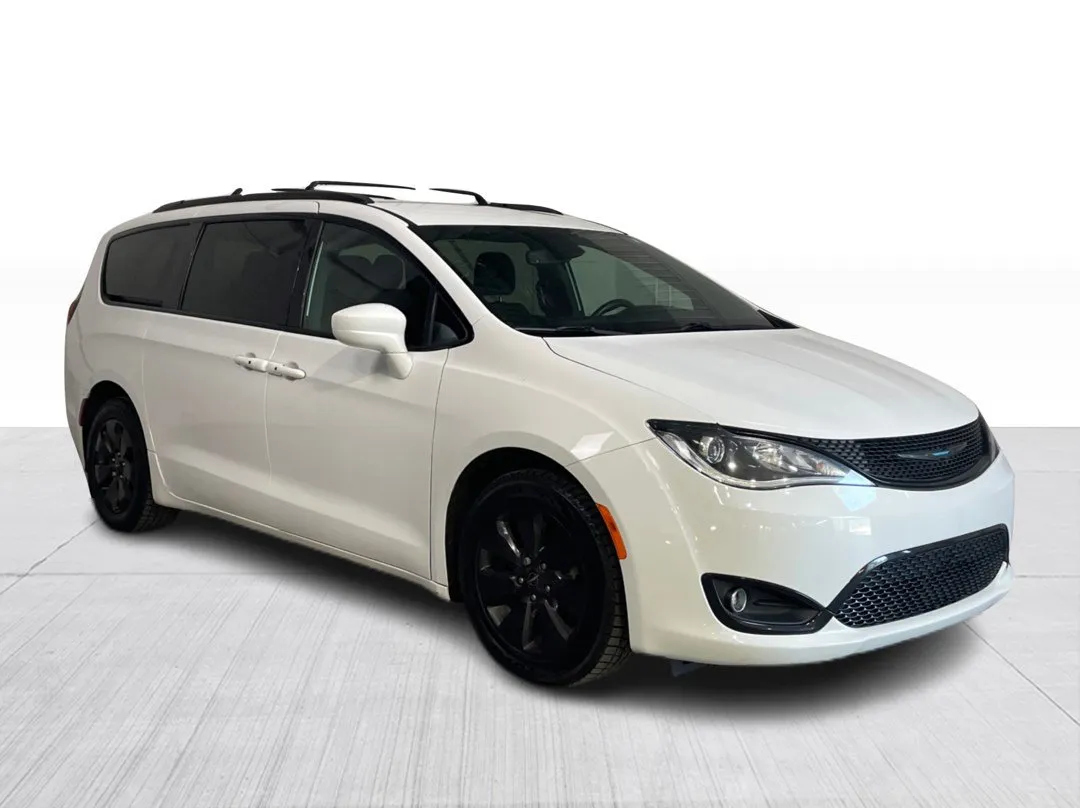 2020 Chrysler Pacifica Hybrid
