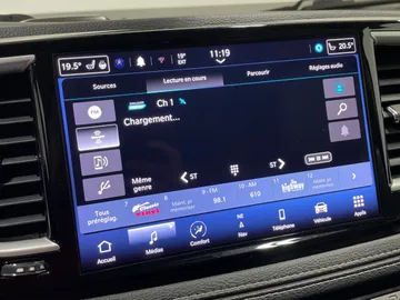 2021 Chrysler Pacifica Hybrid - image 31
