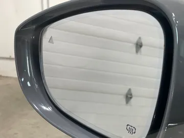 2020 Chrysler Pacifica Hybrid - image 21