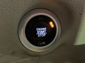 2020 Chrysler Pacifica Hybrid - image 26