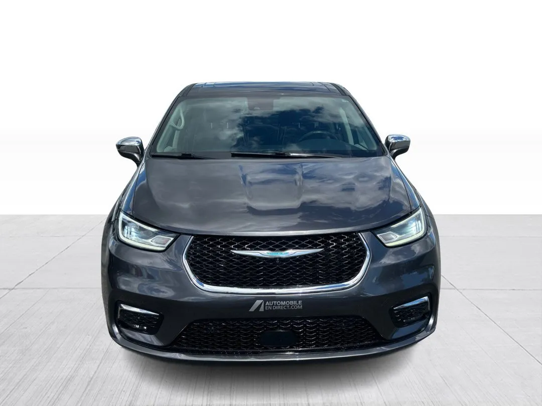 2022 Chrysler Pacifica Hybrid for sale - photo 2