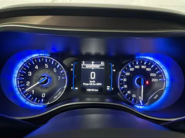 2021 Chrysler Grand Caravan - image 15