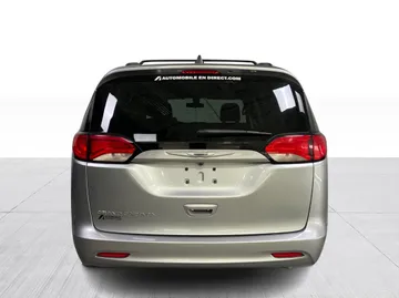 2021 Chrysler Grand Caravan - image 11