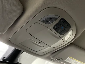 2023 Chrysler Grand Caravan - image 17