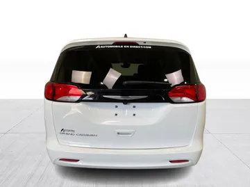 2023 Chrysler Grand Caravan - image 12