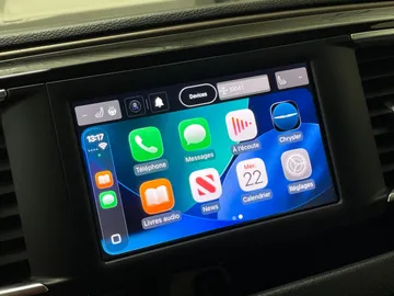 2022 Chrysler Grand Caravan - image 7