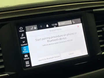 2022 Chrysler Grand Caravan - image 27