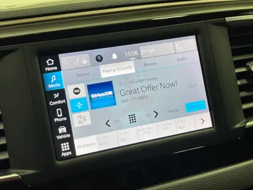 2022 Chrysler Grand Caravan - image 30