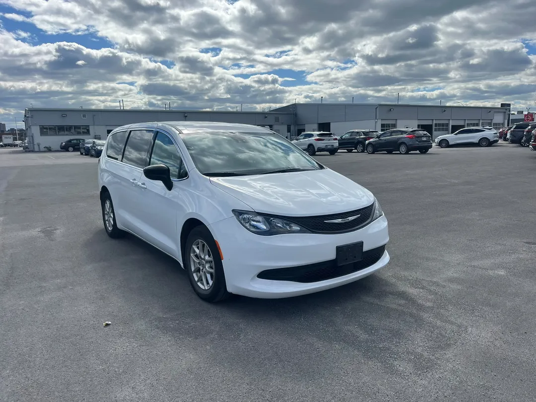 Chrysler Grand Caravan 2024 à vendre - photo 1