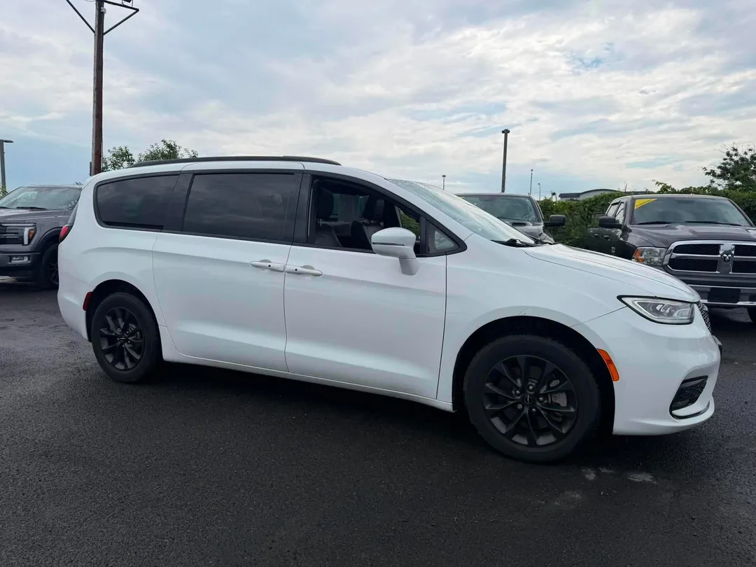 2022 Chrysler Pacifica