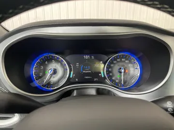 2022 Chrysler Pacifica - image 18