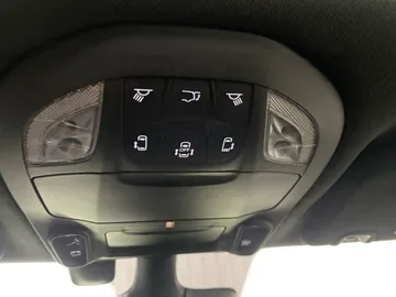2022 Chrysler Pacifica - image 17