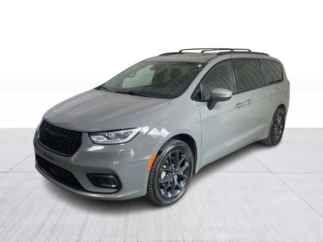 2023 Chrysler Pacifica — photo 8