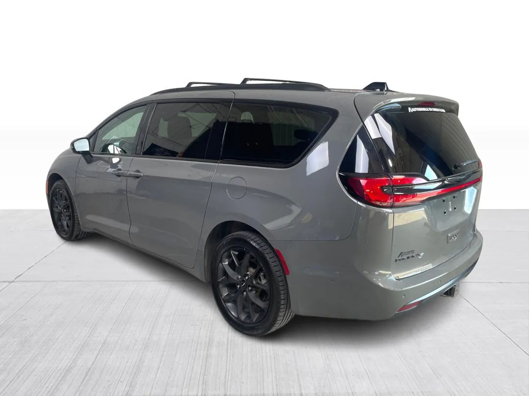 2023 Chrysler Pacifica Touring L, photo 10
