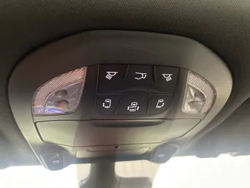 2023 Chrysler Pacifica - image 16