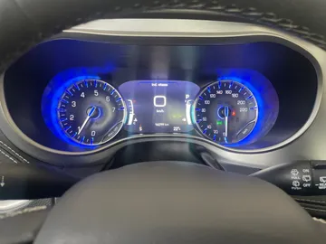 2023 Chrysler Pacifica - image 17