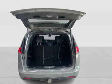 2023 Chrysler Pacifica - image 13