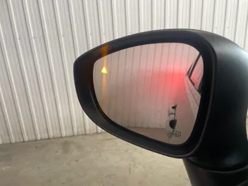 2023 Chrysler Pacifica - image 22