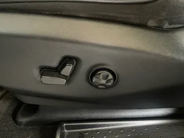 2023 Chrysler Pacifica - image 20