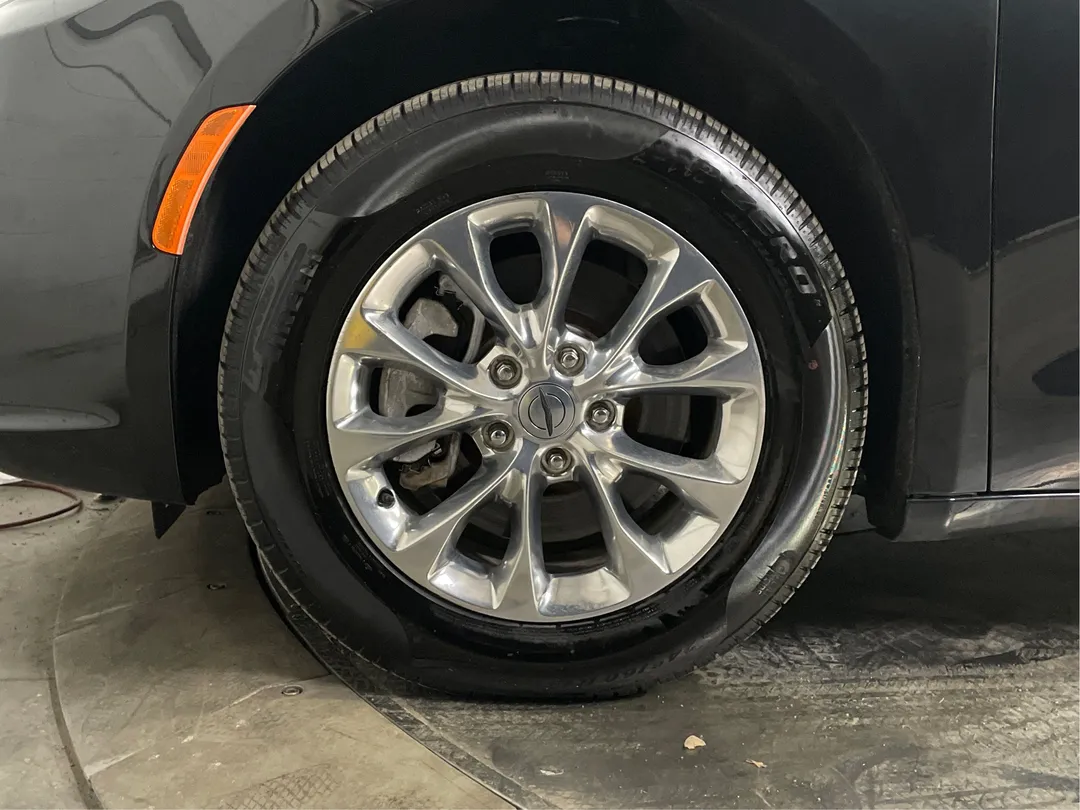 2022 Chrysler Pacifica — photo 5