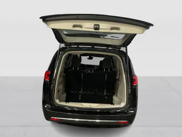 2022 Chrysler Pacifica - image 13
