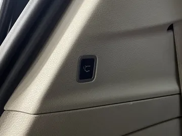 2022 Chrysler Pacifica - image 22