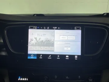 2022 Chrysler Pacifica - image 32