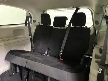 2019 Dodge Grand Caravan - image 15