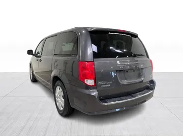 2019 Dodge Grand Caravan - image 10