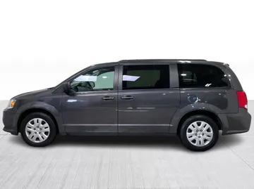 2019 Dodge Grand Caravan - image 9