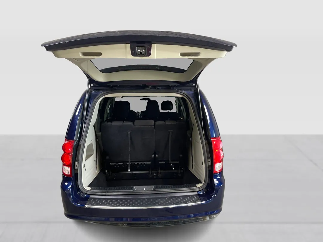 2017 Dodge Grand Caravan Canada Value Package, photo 10