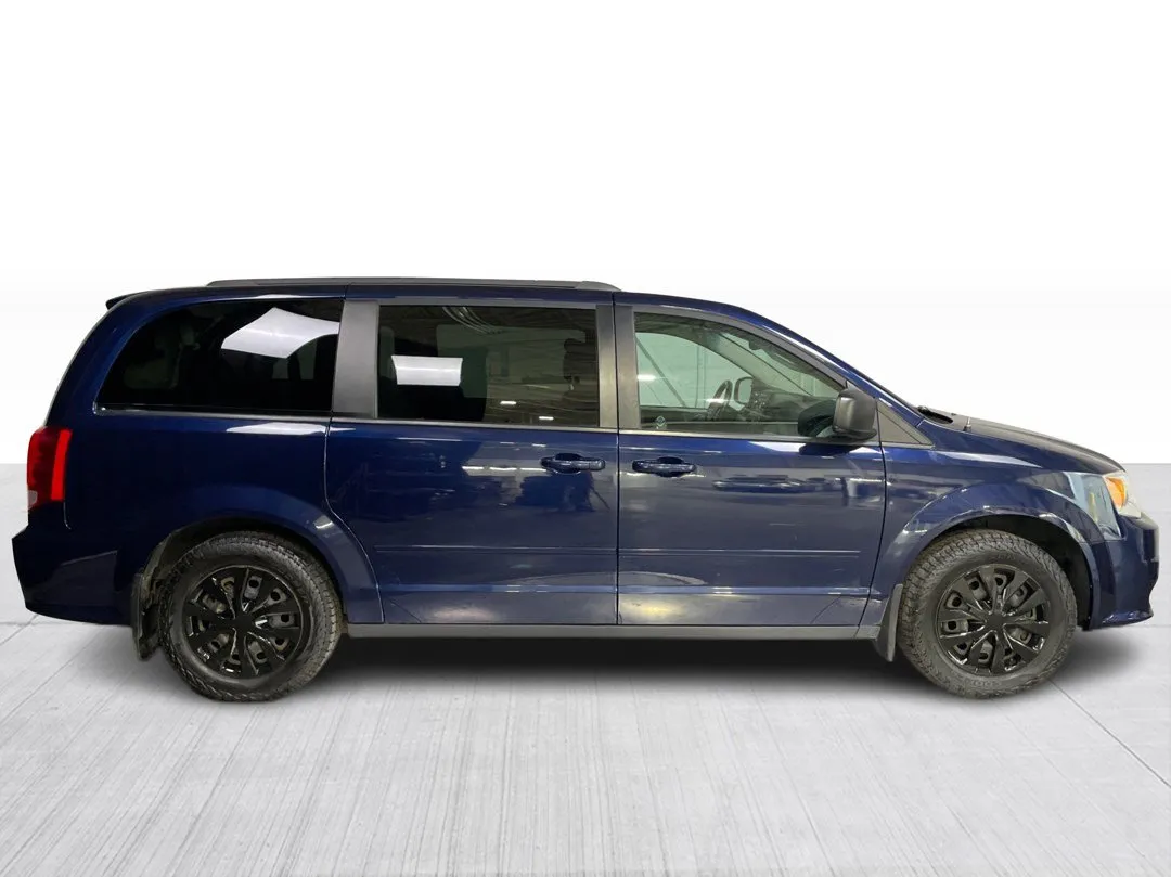 2017 Dodge Grand Caravan for sale - photo 2