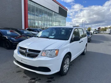2019 Dodge Grand Caravan - image 3