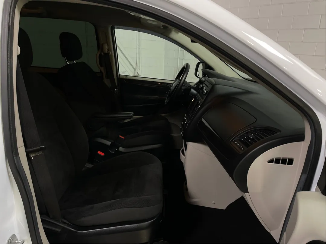 2019 Dodge Grand Caravan — photo 3